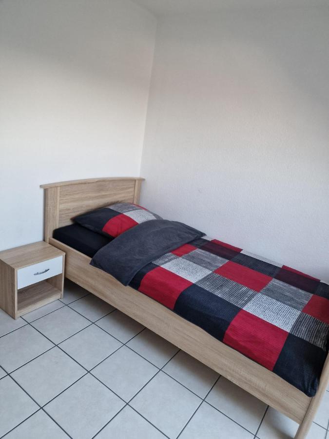 Monteurzimmer/Ferienwohnung Brauckstrasse, Gladbeck Exterior foto